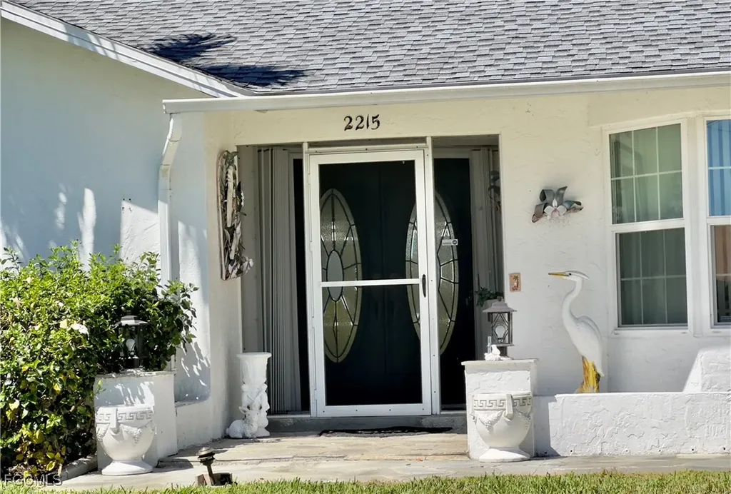 2215 Channel Way North Fort Myers FL 33917