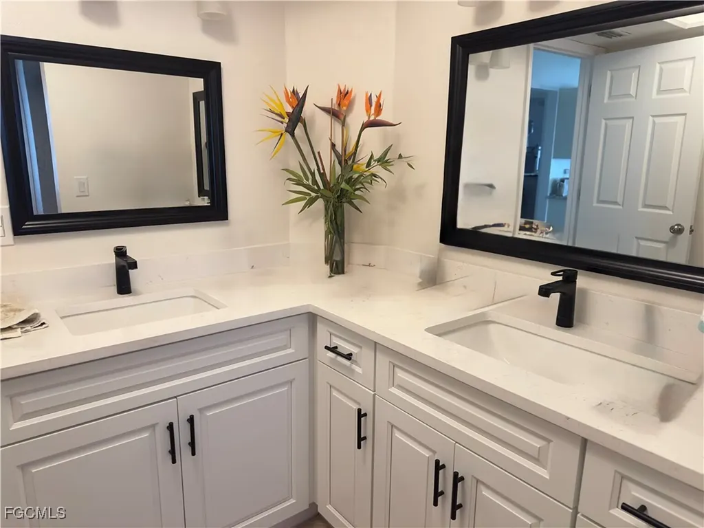 2215 Channel Way North Fort Myers FL 33917