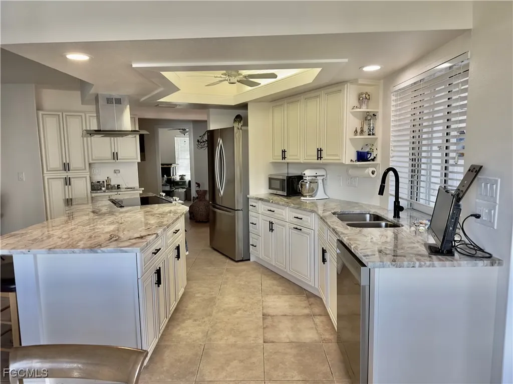 2215 Channel Way North Fort Myers FL 33917