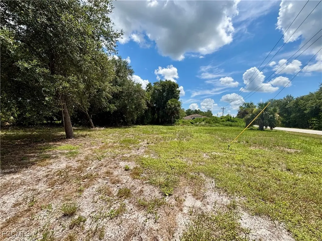 4403 E 2nd Street Lehigh Acres FL 33936
