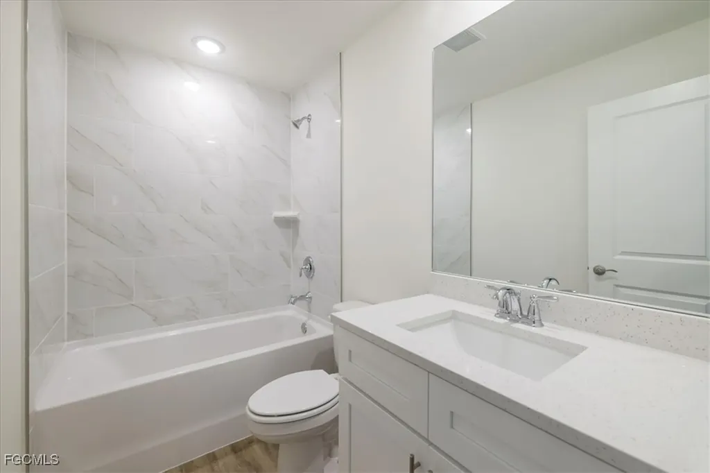 2107 NW 20th Terrace Cape Coral FL 33993