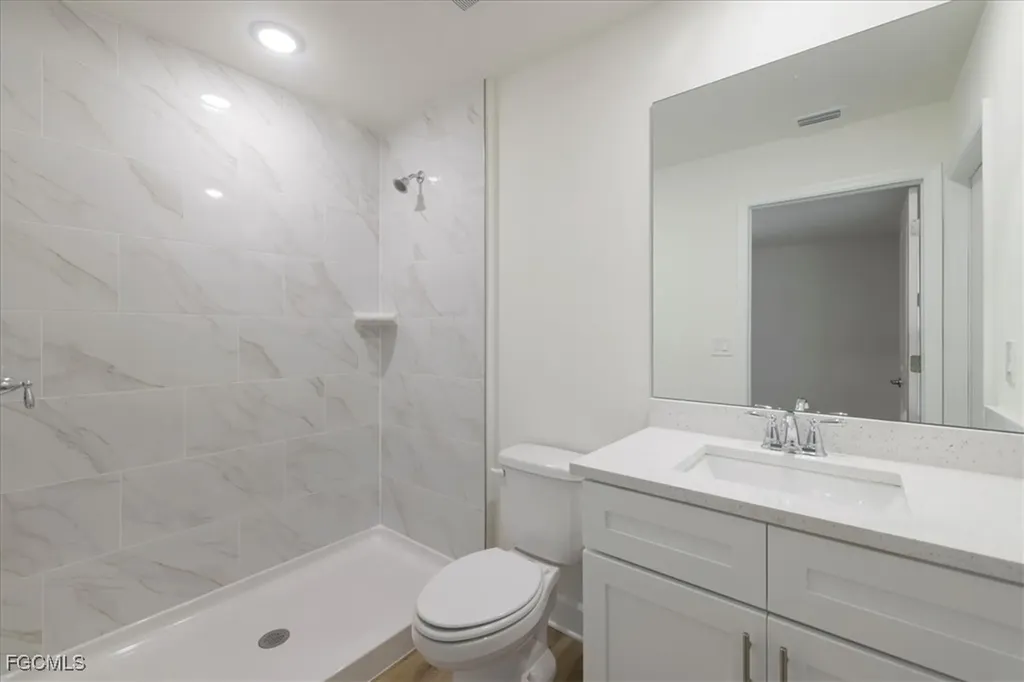 2107 NW 20th Terrace Cape Coral FL 33993