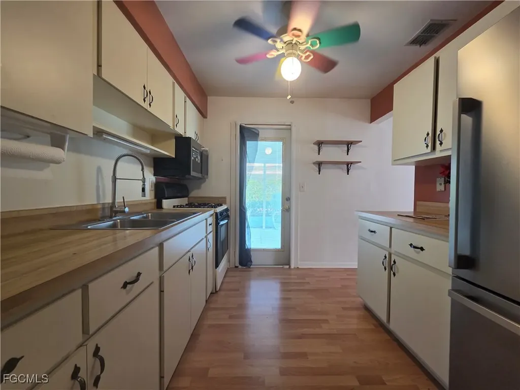 52 Heath Aster Lane Lehigh Acres FL 33936