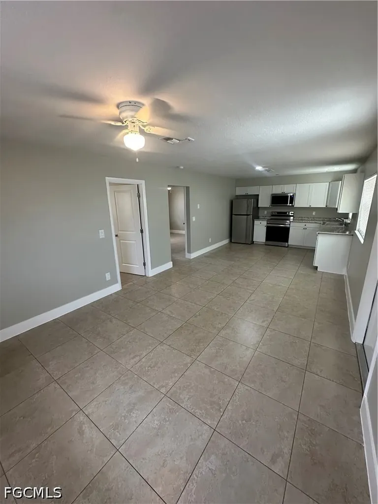 16920 Carmen Avenue Fort Myers FL 33908