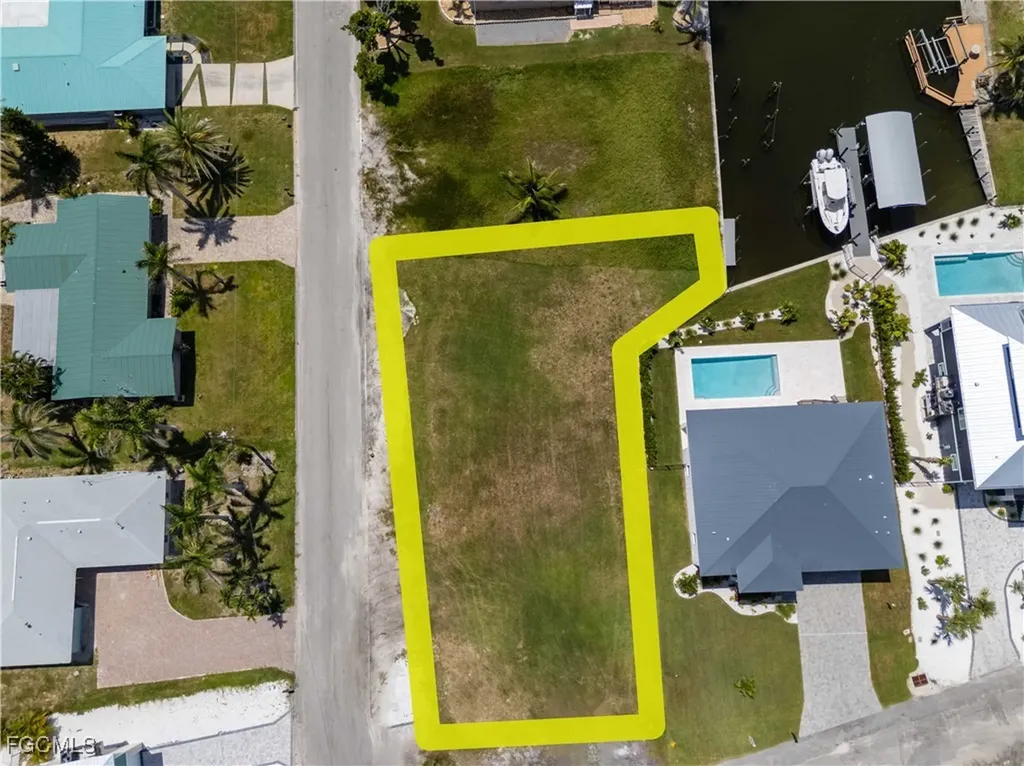 2 Bayview Boulevard Fort Myers Beach FL 33931