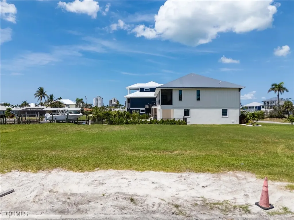 2 Bayview Boulevard Fort Myers Beach FL 33931