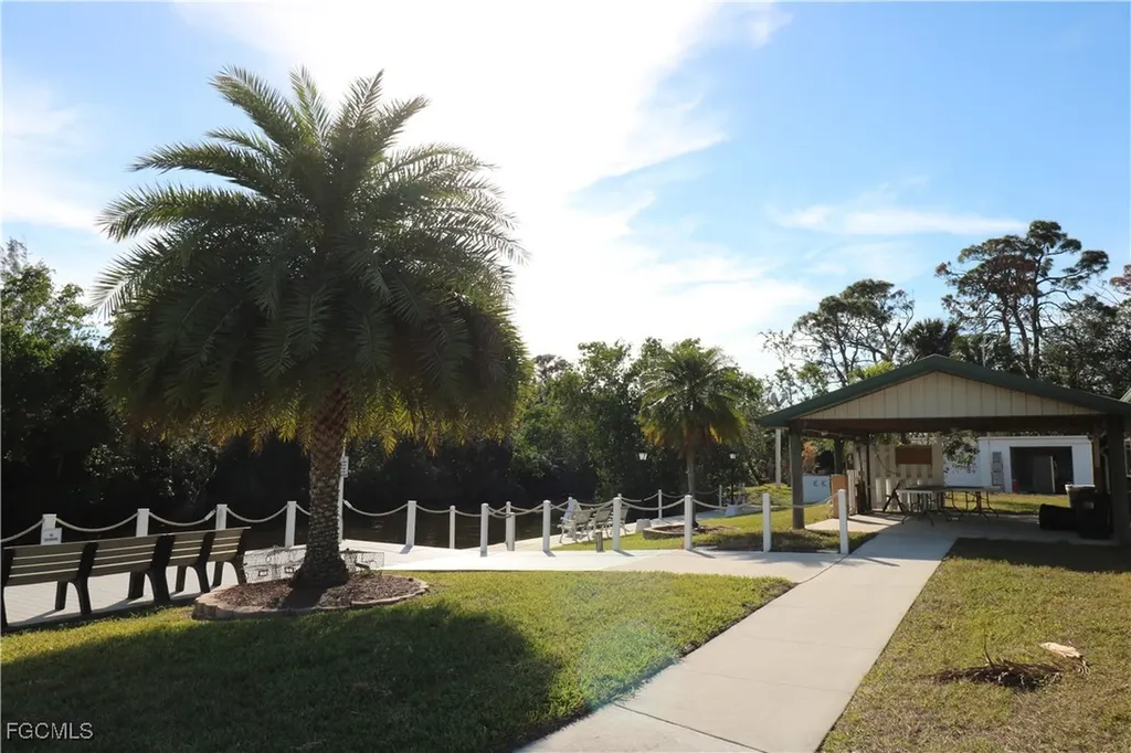 68 Sturbridge Lane Fort Myers FL 33908