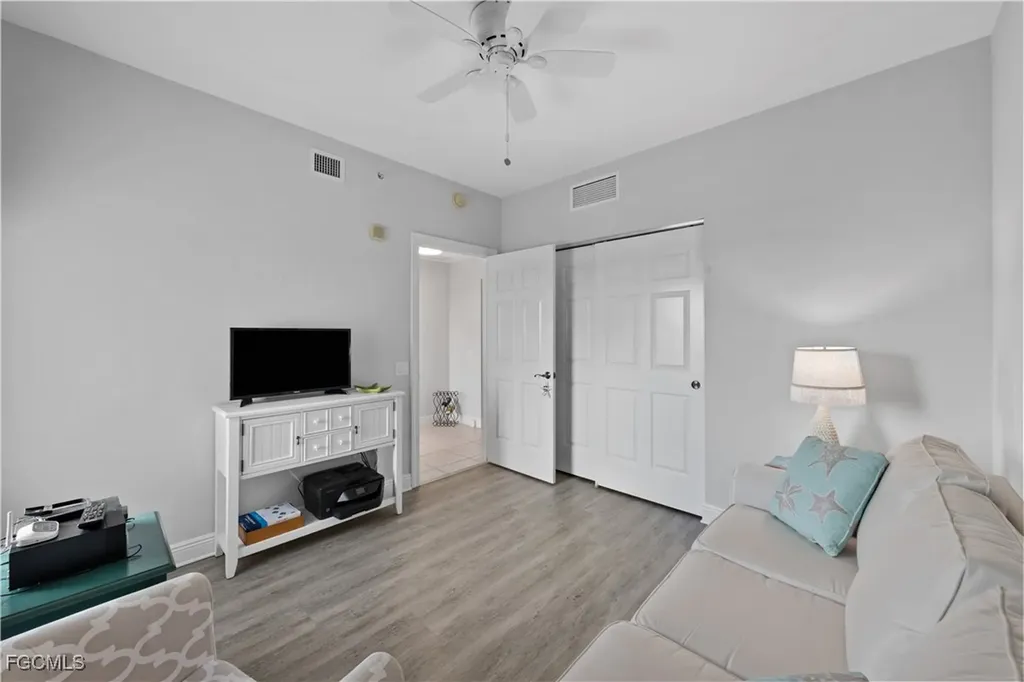 2743 1st Street Fort Myers FL 33916