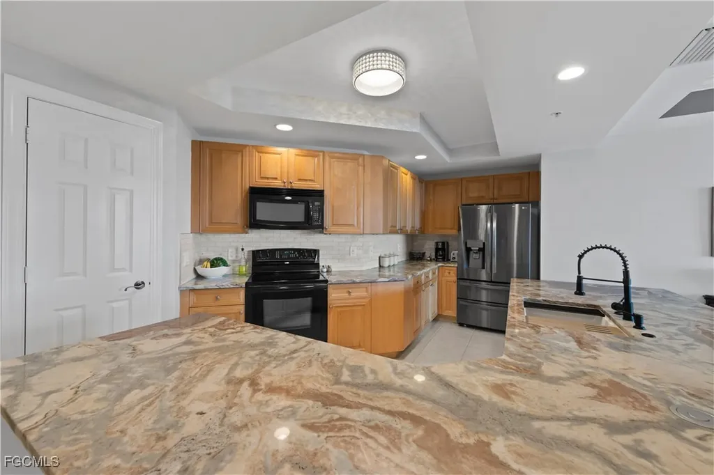 2743 1st Street Fort Myers FL 33916