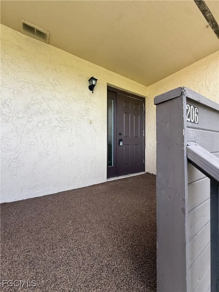 7012 Constitution Boulevard Fort Myers FL 33967