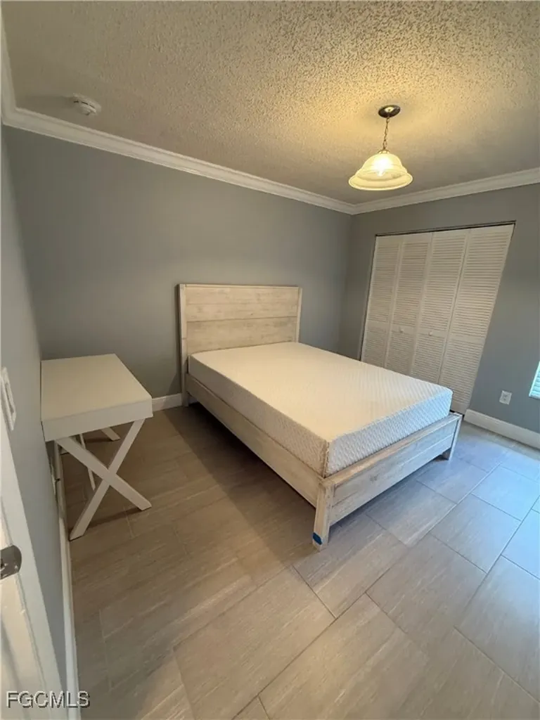 7012 Constitution Boulevard Fort Myers FL 33967