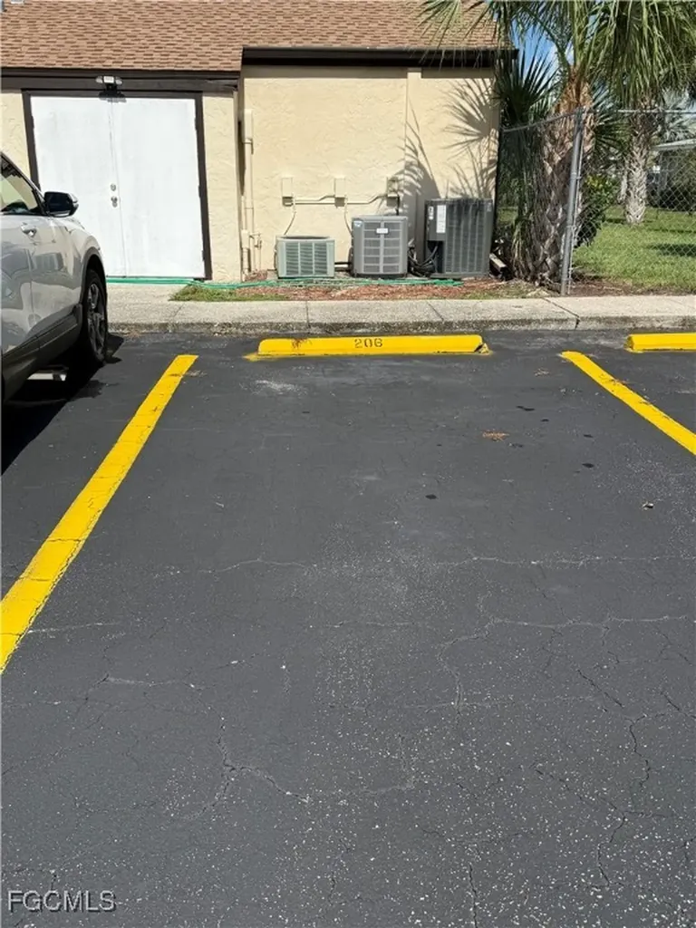 7012 Constitution Boulevard Fort Myers FL 33967