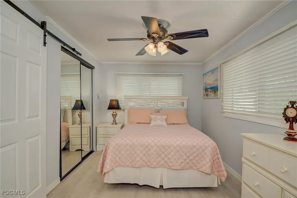 5509 Sir Walter Way North Fort Myers FL 33917