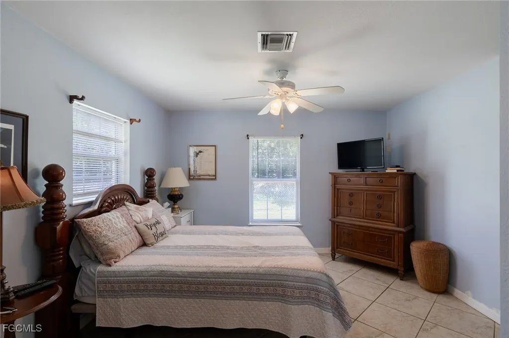 4301 Pine Road Fort Myers FL 33908