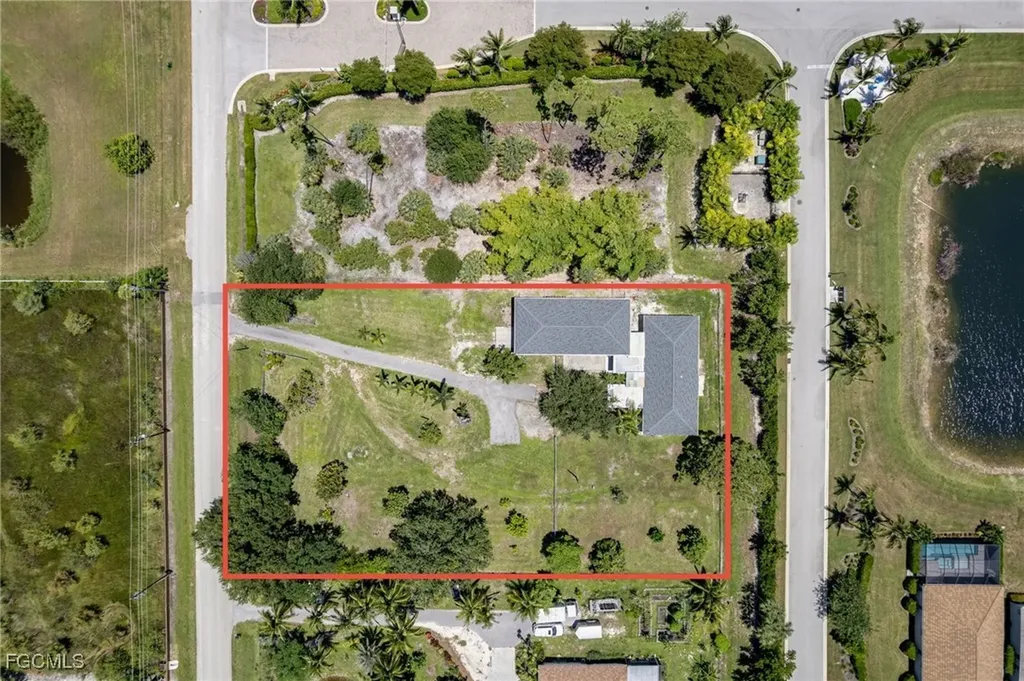 4301 Pine Road Fort Myers FL 33908