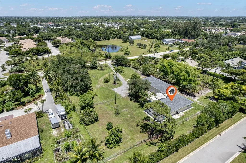 4301 Pine Road Fort Myers FL 33908