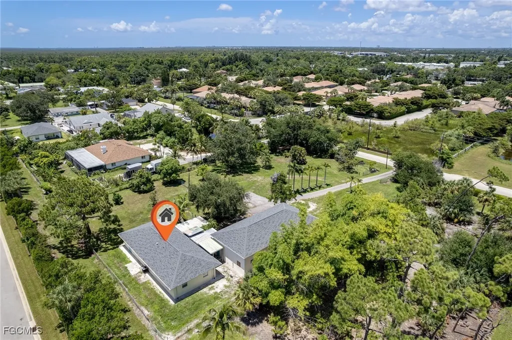 4301 Pine Road Fort Myers FL 33908