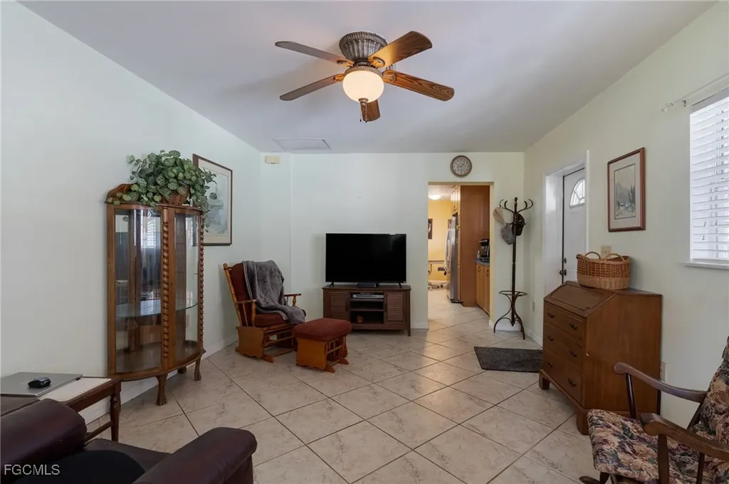 4301 Pine Road Fort Myers FL 33908