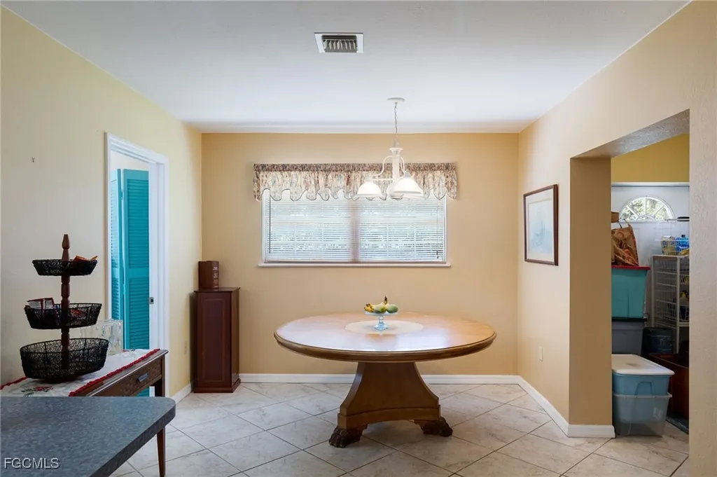 4301 Pine Road Fort Myers FL 33908