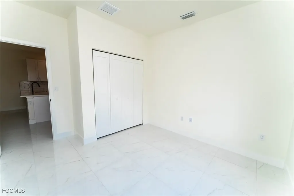 4706 27th Street SW Lehigh Acres FL 33973