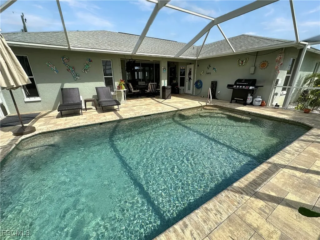 522 SE 4th Street Cape Coral FL 33990