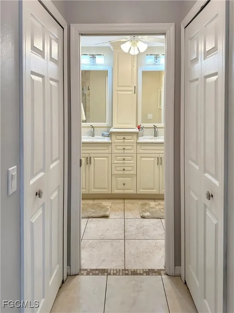 522 SE 4th Street Cape Coral FL 33990