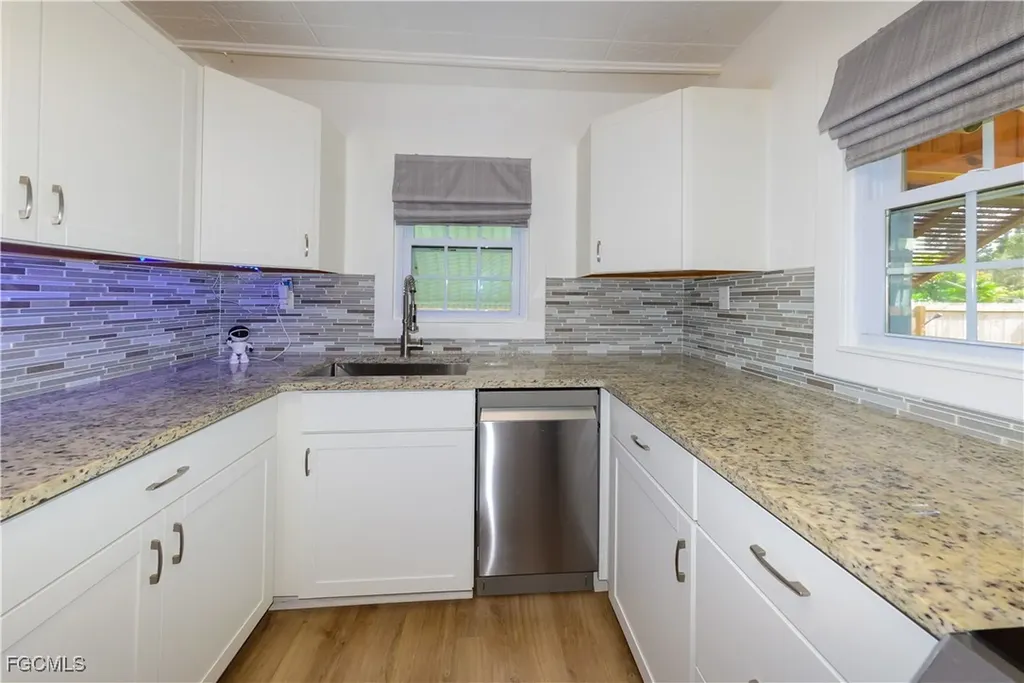 3510 E Riverside Drive Fort Myers FL 33916