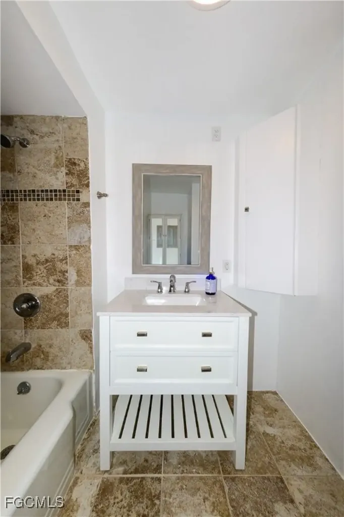 3510 E Riverside Drive Fort Myers FL 33916