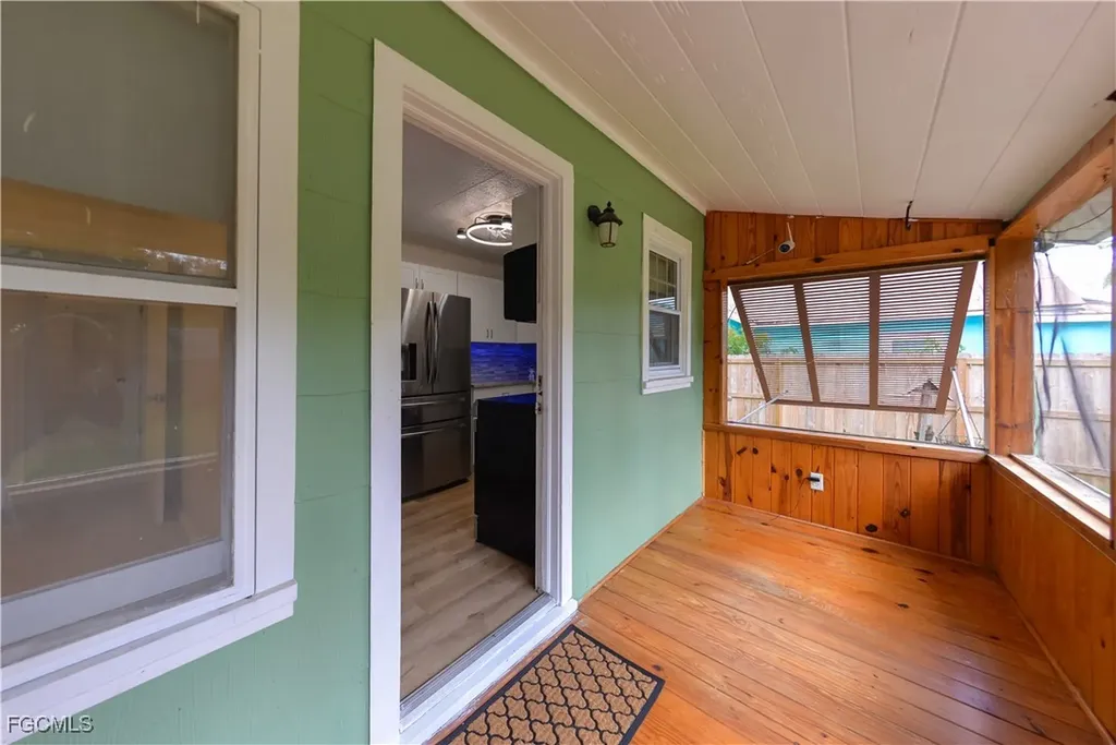 3510 E Riverside Drive Fort Myers FL 33916