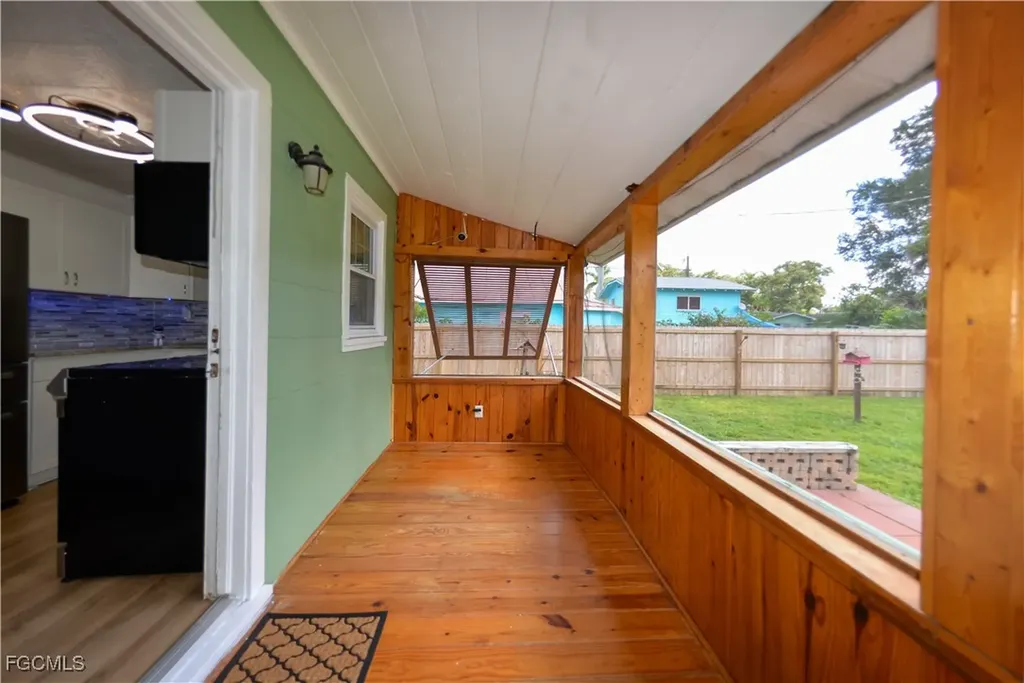 3510 E Riverside Drive Fort Myers FL 33916