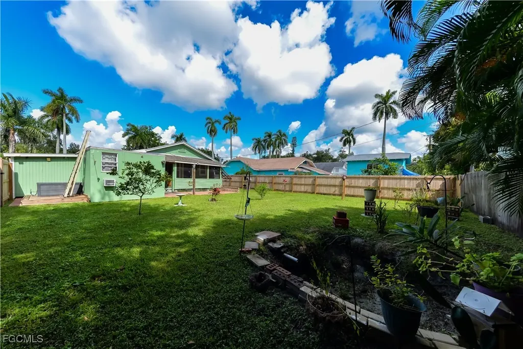 3510 E Riverside Drive Fort Myers FL 33916