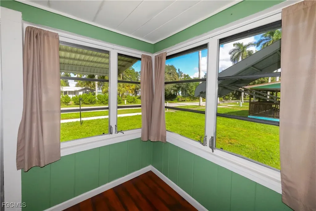 3510 E Riverside Drive Fort Myers FL 33916