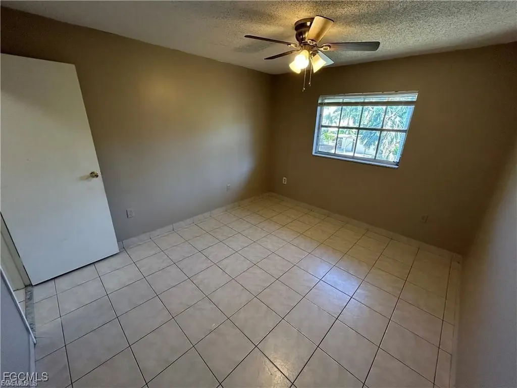 3706 Broadway Fort Myers FL 33901