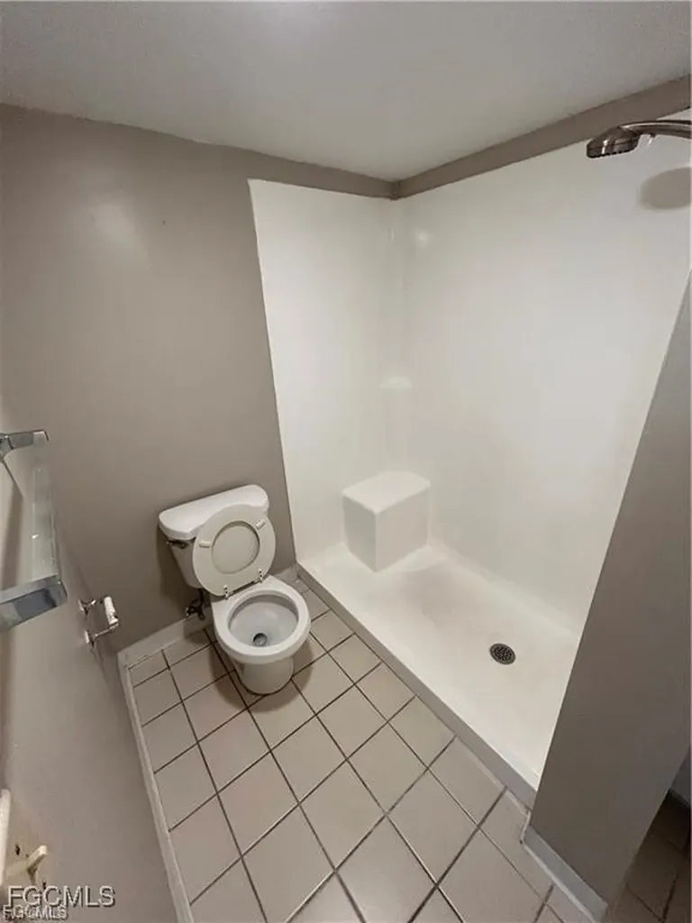 3706 Broadway Fort Myers FL 33901