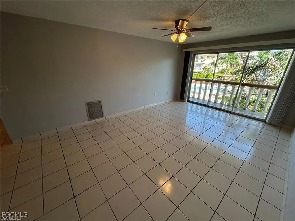 3706 Broadway Fort Myers FL 33901