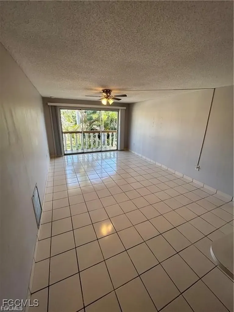 3706 Broadway Fort Myers FL 33901
