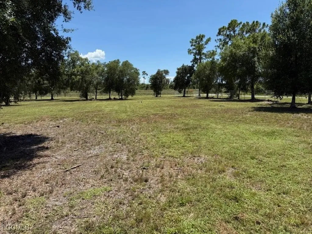 753 Horse Club Avenue Clewiston FL 33440