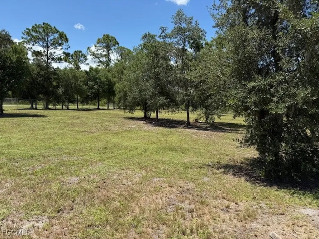 753 Horse Club Avenue Clewiston FL 33440