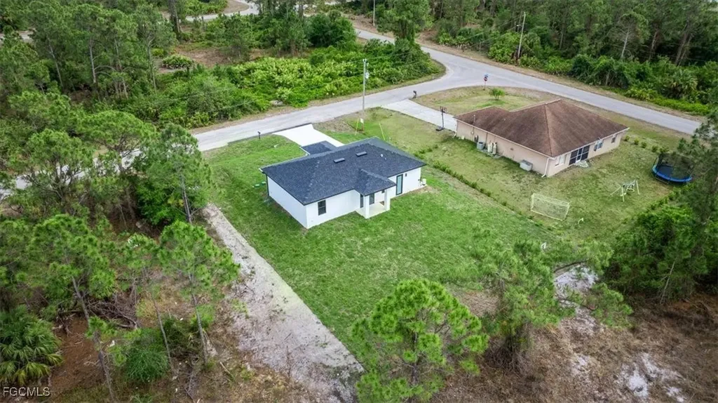 1262 Bowles Avenue Fort Myers FL 33913