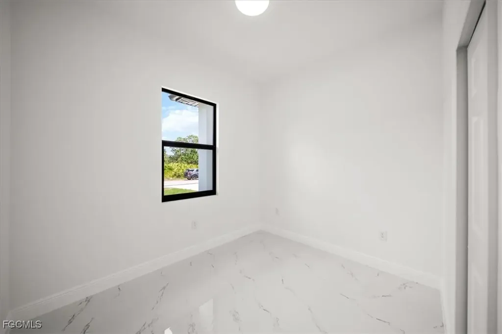 1262 Bowles Avenue Fort Myers FL 33913