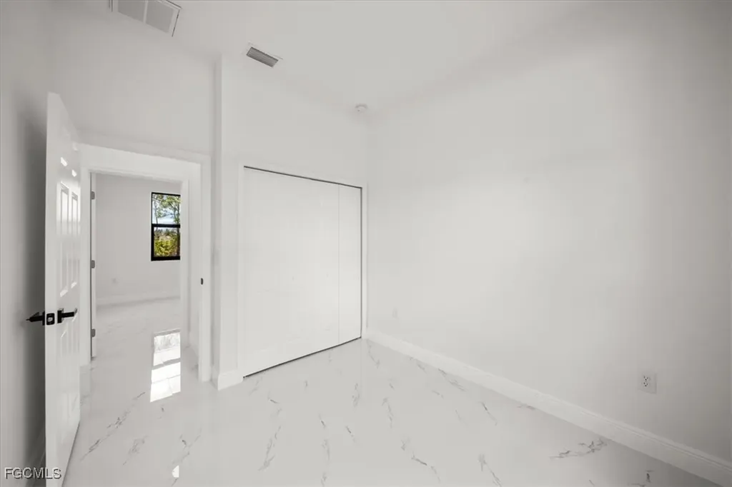 1262 Bowles Avenue Fort Myers FL 33913