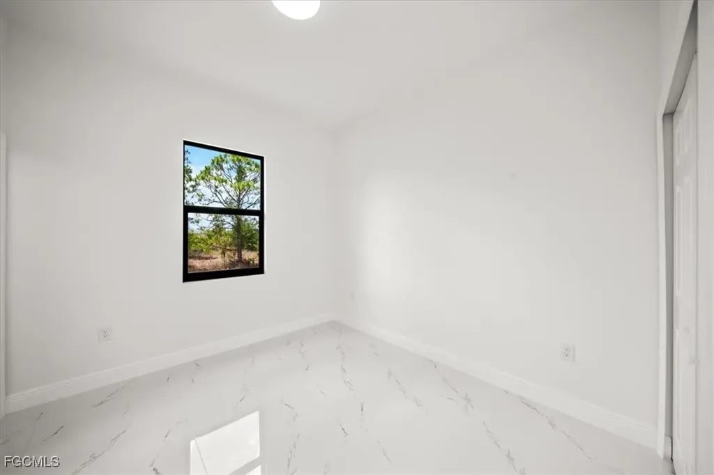 1262 Bowles Avenue Fort Myers FL 33913