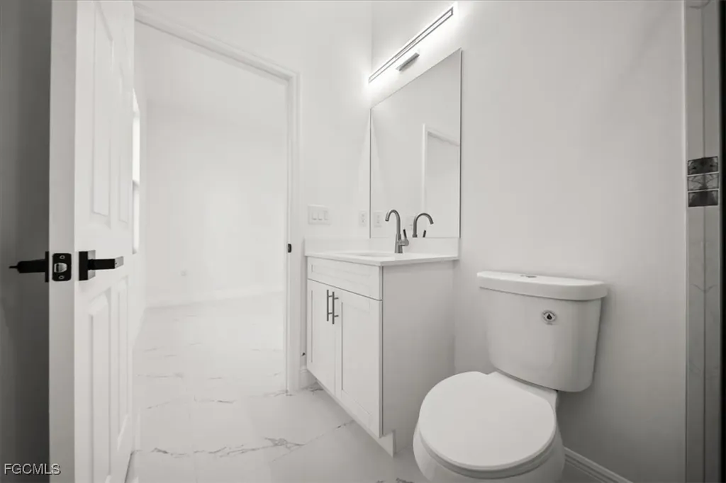 1262 Bowles Avenue Fort Myers FL 33913