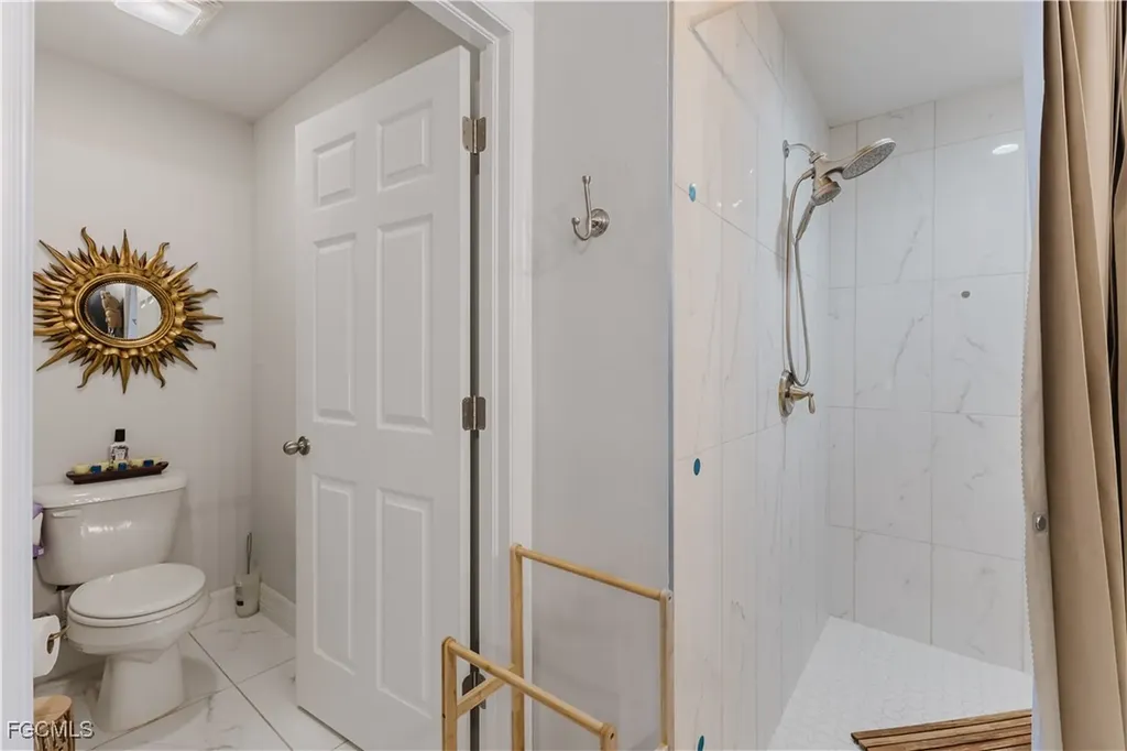 6131 Arbor Avenue Fort Myers FL 33905