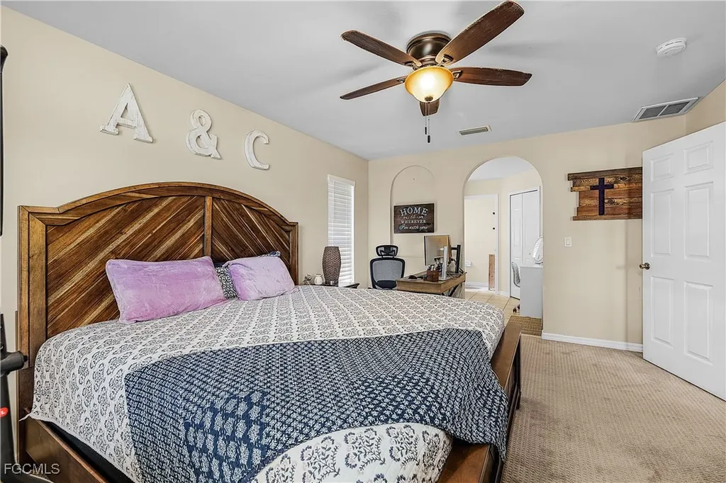 2029 Savona Parkway W Cape Coral FL 33914