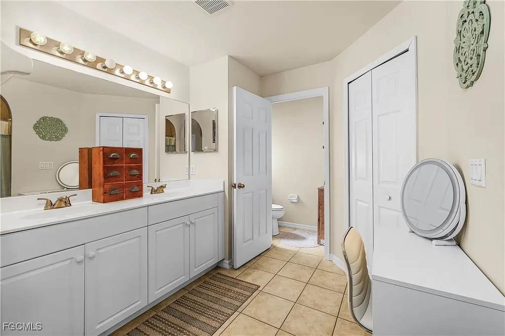 2029 Savona Parkway W Cape Coral FL 33914