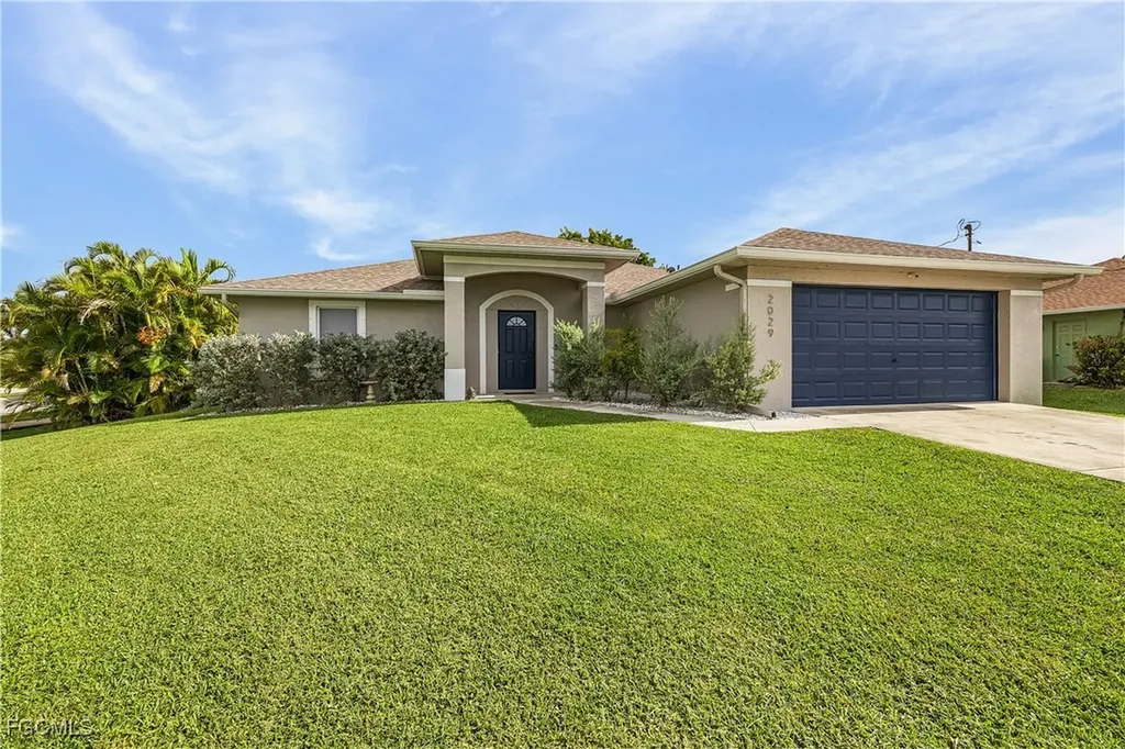 2029 Savona Parkway W Cape Coral FL 33914