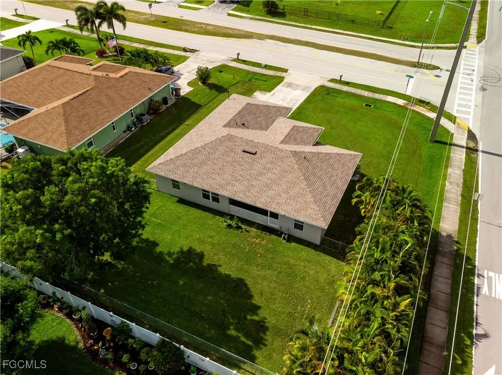 2029 Savona Parkway W Cape Coral FL 33914