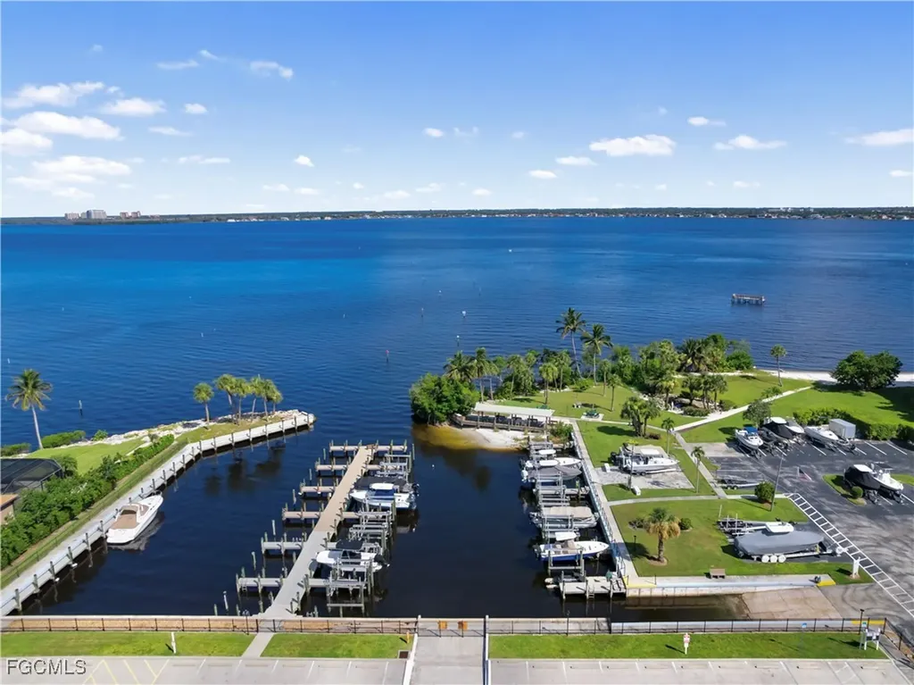 14819 Laguna Drive Fort Myers FL 33908