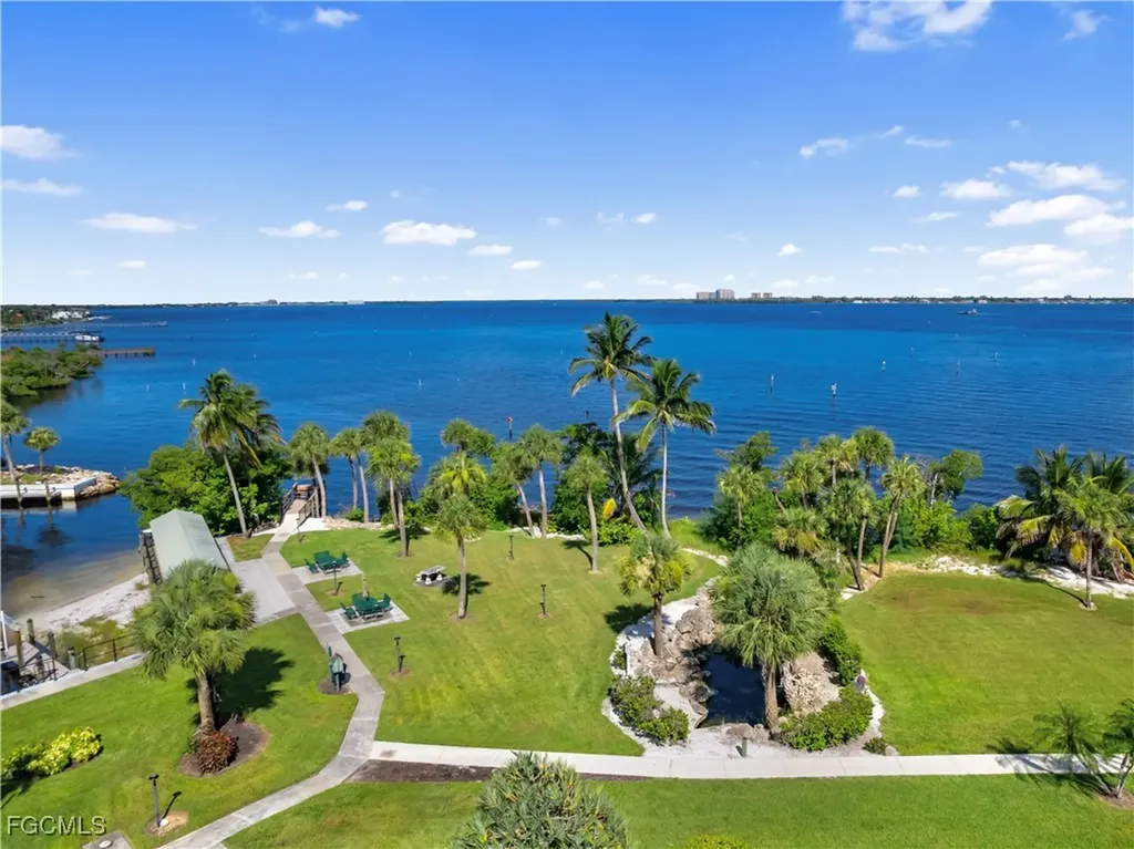 14819 Laguna Drive Fort Myers FL 33908